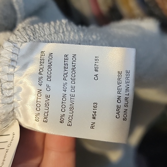 KC CHIEFS Sweatshirt ❤️🤍💛 - Picture 6 of 6